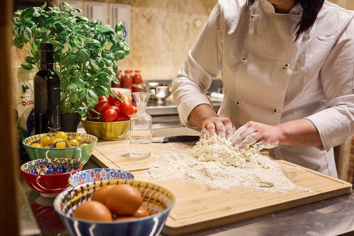ローマからのモンテプルチアーノ料理教室とワインテイスティング