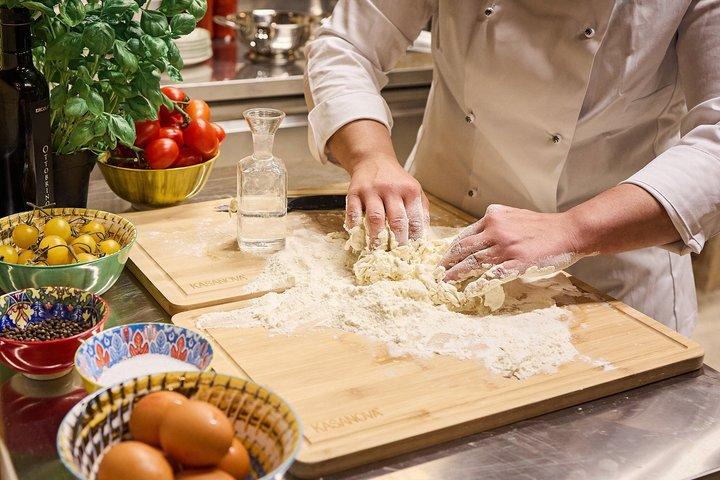 ローマからのモンテプルチアーノ料理教室とワインテイスティング