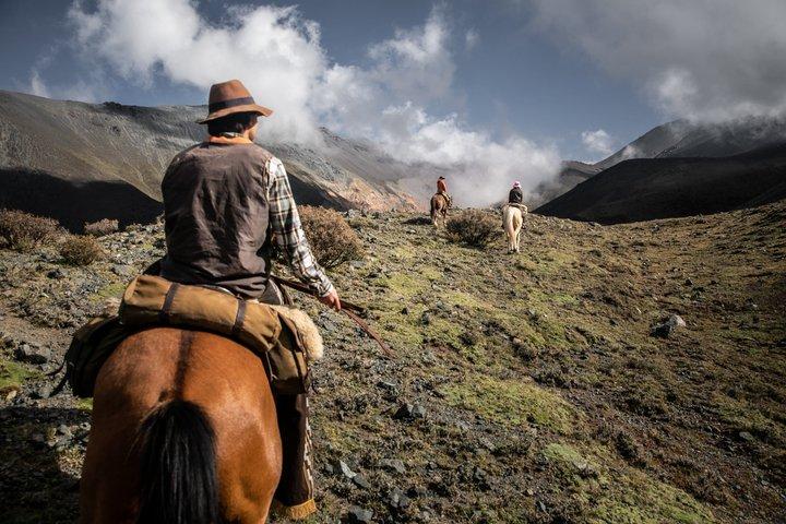 Horseback Riding in the Andes, gaucho experience & BBQ