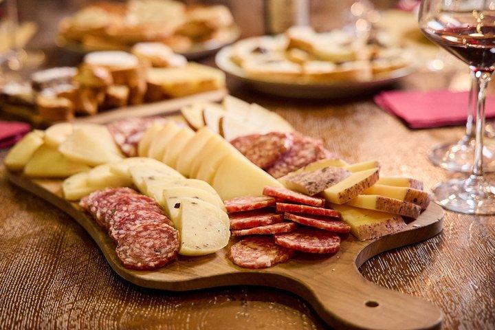 ローマからのモンテプルチアーノ料理教室とワインテイスティング