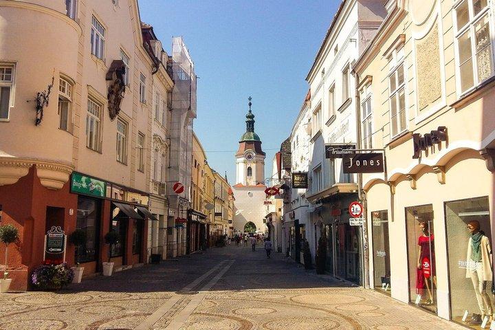 Découvrez la vieille ville de Krems : Sites médiévaux, patrimoine et culture viticole