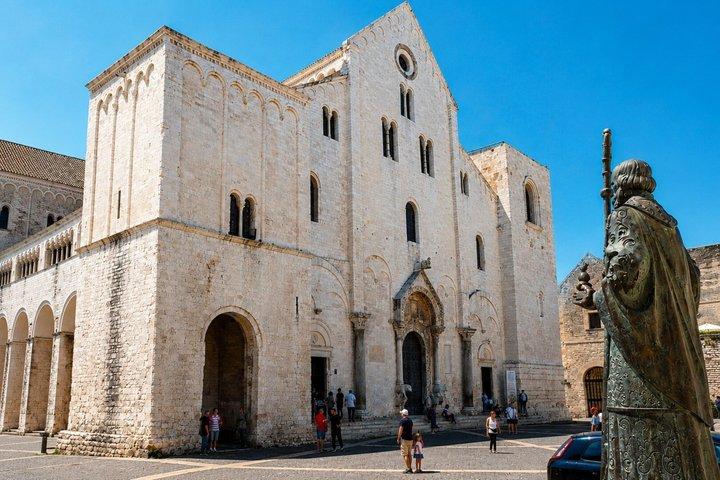 Bari Highlights & Hidden Gems: Private Tour with a Local Guide