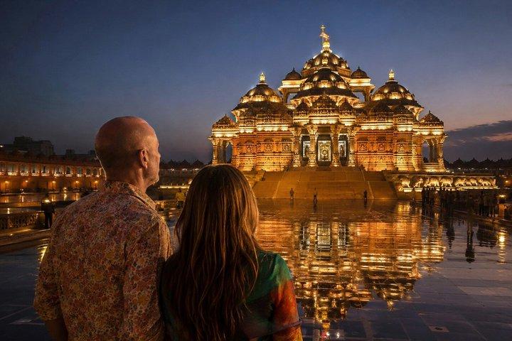 10 - 日帰りインドツアー : タージ・マハル、トラ、寺院、ガンジス