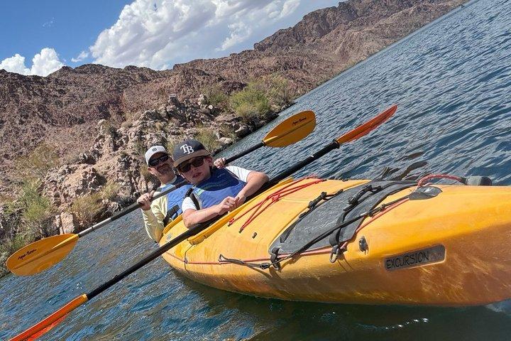 Emerald Cave Kayak oplevelse med valgfri Las Vegas Shuttle