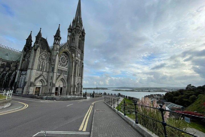 Privater Transfer vom Flughafen Dublin oder Dublin nach Cork