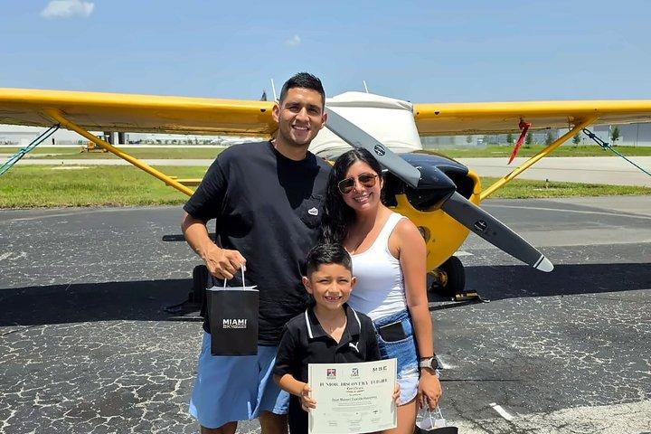 Junior Discovery Flight in Miami with Certified Flight Instructor