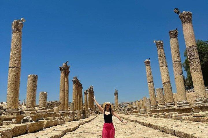 Jerash and Dead Sea Private Guided Tour