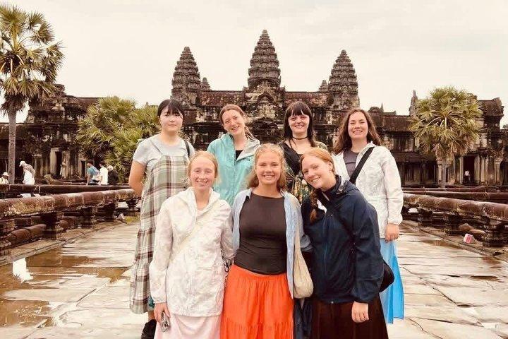 Angkor Sunrise & Floating Village Sunset Full-Day Siem Reap Tour