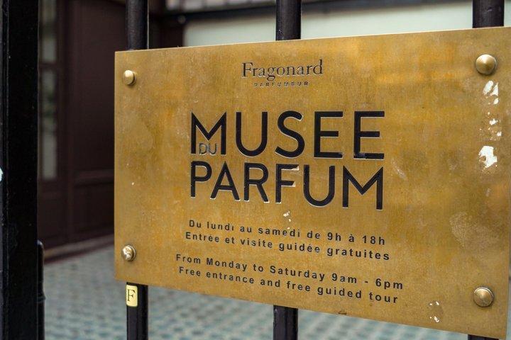 The Secret Senses of Paris: Perfume Creation & Chocolate Tasting