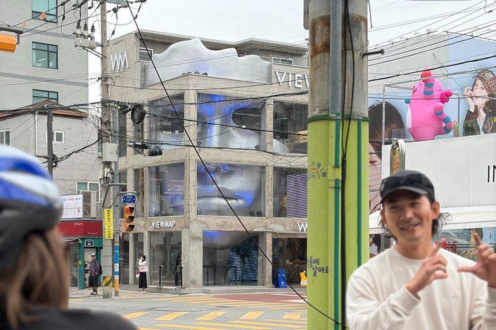 地元の人と漢江沿いのバイクツアーを楽しむハイライト