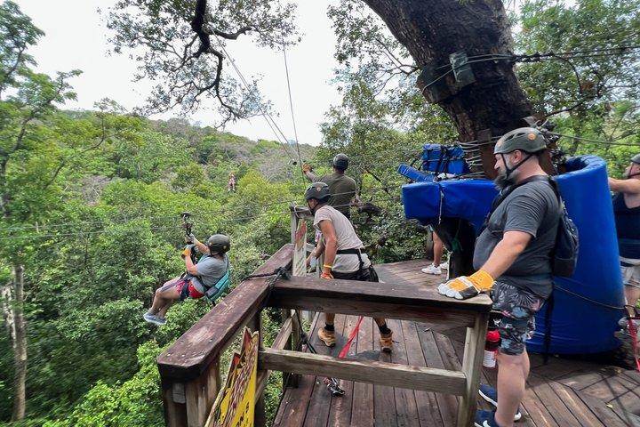Roatan 35-Minute Private Guided Canopy Zipline Tour