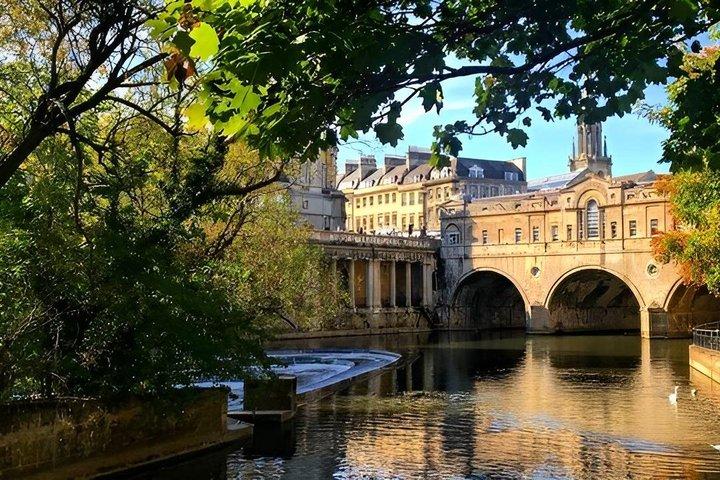3 Dias Londres Break com Hotel mais Roman Baths e Cotswolds