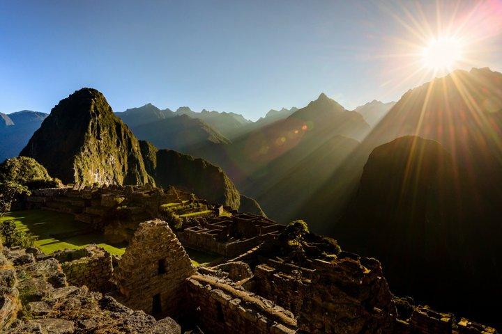 2 - Dia Inca Trail para Machu Picchu com VistadomeTrain