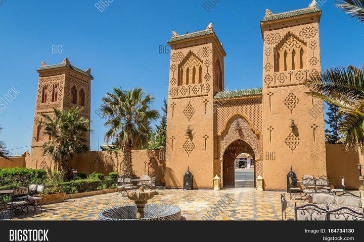 5 Days Tours From Marrakech to Fes via Merzouga
