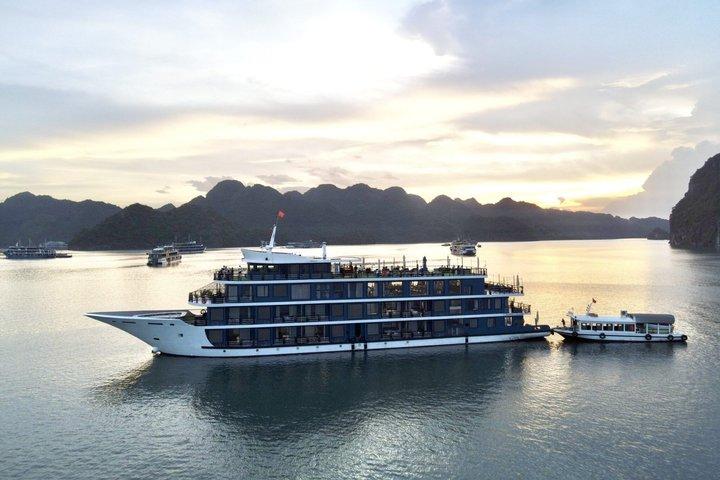 ハノイ ニンビン ランハー湾 4日間 3泊 パッケージツアー