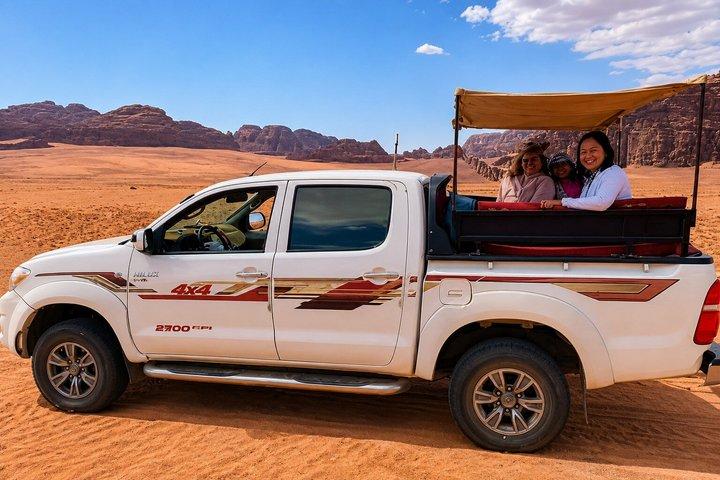 2 Hour Wadi Rum Jeep Tour