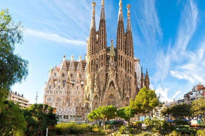 Barcelona Airport (BCN) to City Center Hotels – Private Transfer