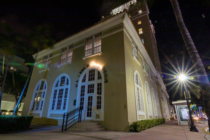 Miami Haunts Boos and Booze Haunted Pub Crawl