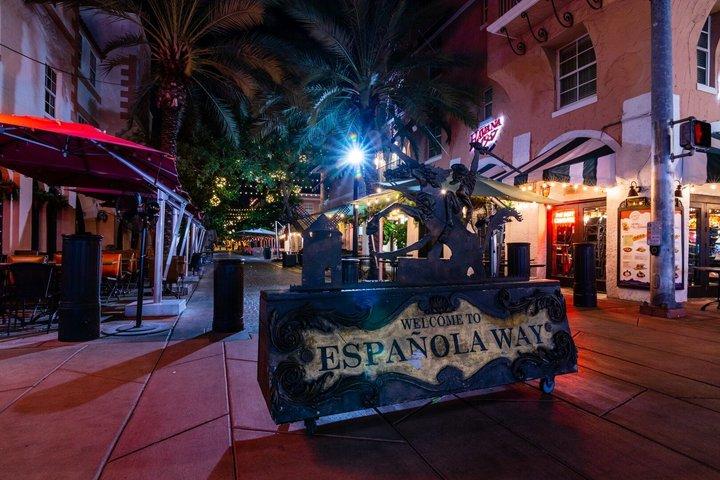 Miami Haunts Boos and Booze Haunted Pub Crawl