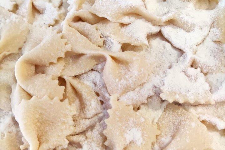 Sicilian Cooking Class on Fresh Pasta in Catania