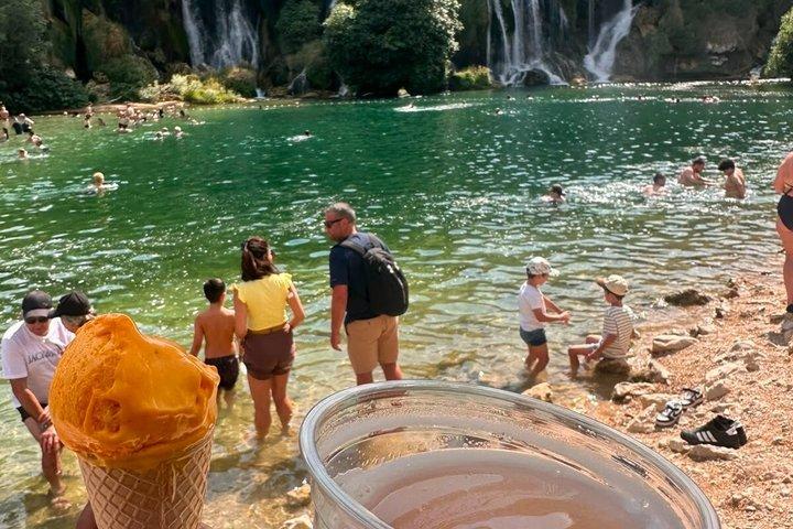 Excursão guiada de um dia a cachoeiras de Mostar e Kravice saindo de Split
