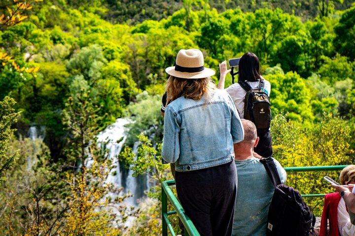Excursão guiada de um dia a cachoeiras de Mostar e Kravice saindo de Split