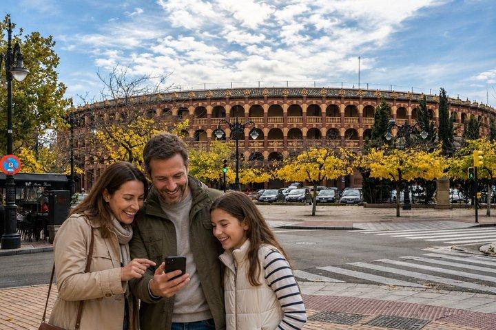 Zaragoza Scavenger Hunt and Highlights Self Guided Walking Tour