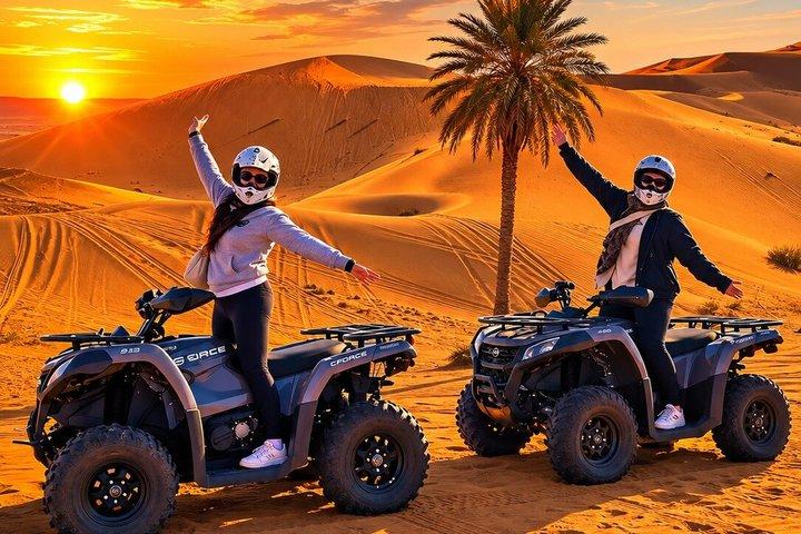 メルズーガから：ATVクワッドバイクサファリ＆サンドボーディングアドベンチャー。