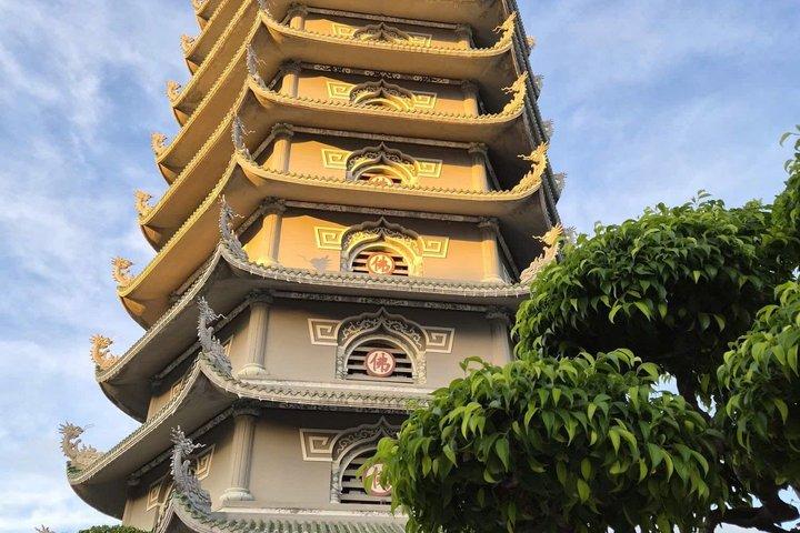 ダナン：プライベートソントラ半島半日車旅行