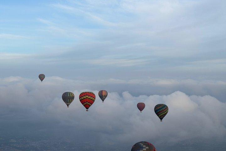 Balloon flight and pick up CDMX and Breakfast Buffet