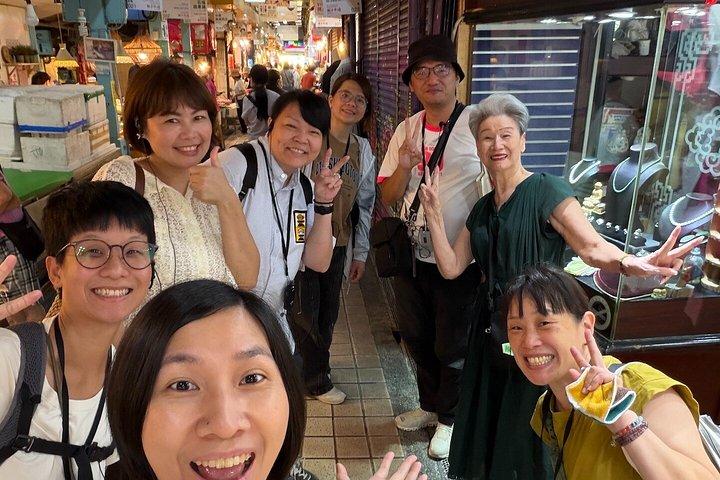 Traditional Market Cooking Class in Taipei