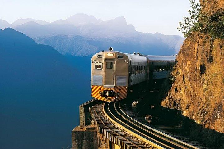 Train Curitiba to Morretes