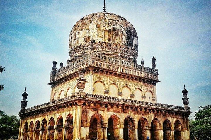 Qutb Shahi Heritage Private Guided Tour