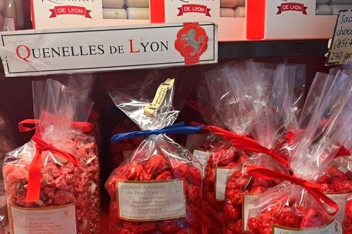 Lyon: Seda, Traboules e Arte em um Passeio Guiado