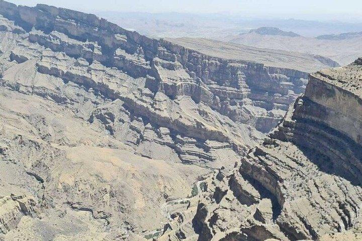 Shared Full-Day Nizwa & Jebel Shams Mountain Tour from Muscat