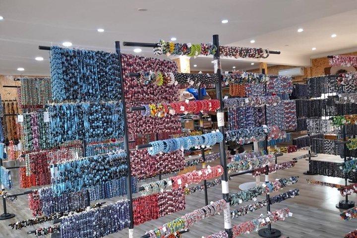 キリンセンター,ビーズ工場＆伝統舞踊ナイロビツアー
