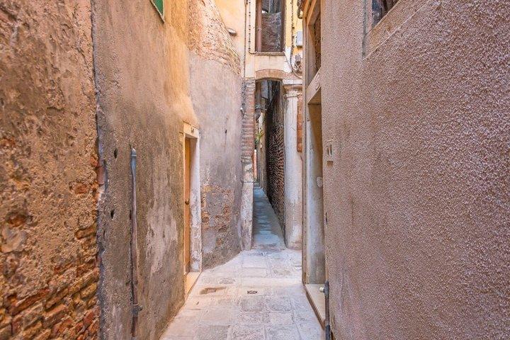 ヴェネチアは地元の人のように:ユダヤ人ゲットー料理、ワイン、チケッティ