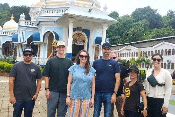 Iglesias, templos y plantaciones de especias de Old Goa con almuerzo "Goan"