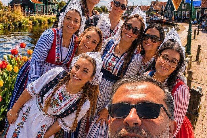 Excursão privada em minivan Zaanse Schans e Volendam saindo de Amsterdã