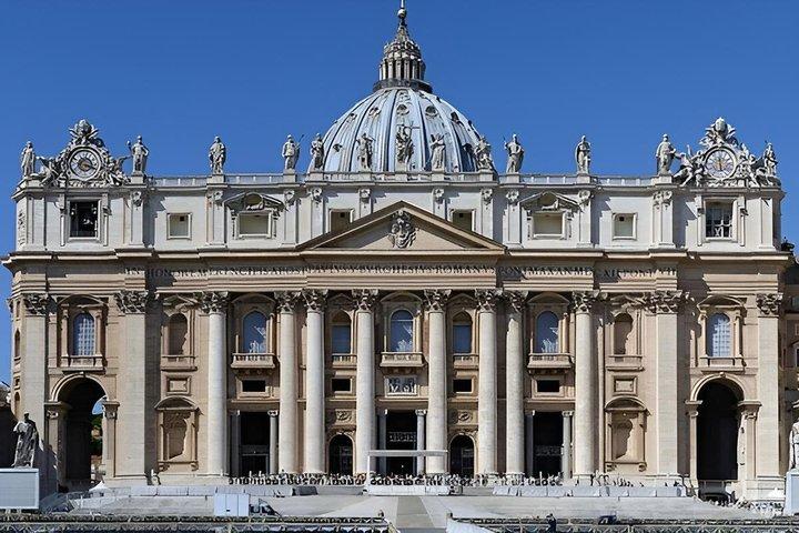 St. Peter's Basilica: Digital Audio Guide for Smartphones