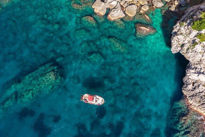 3-stündige private Bootstour über die Insel Capri