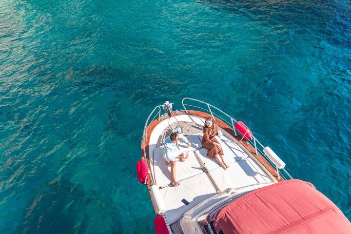 3-stündige private Bootstour über die Insel Capri