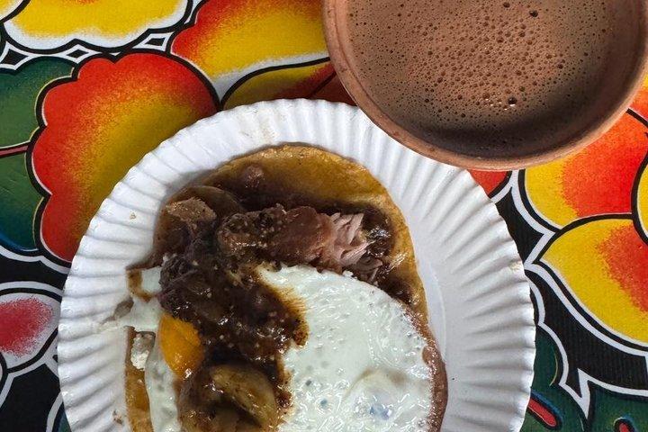 最も象徴的な市場でのオアハカ食の旅