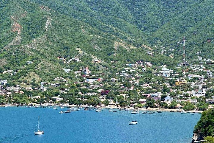 City tour of Santa Marta: history, culture and Caribbean charm