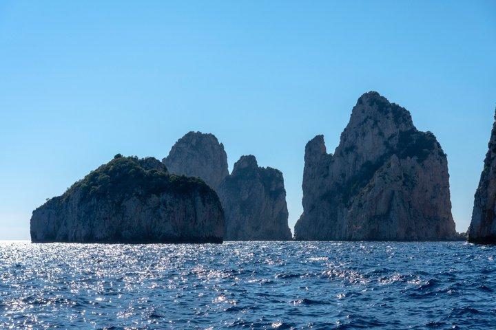 カプリ島とアマルフィ海岸の終日プライベートボートツアー - ラグジュアリー