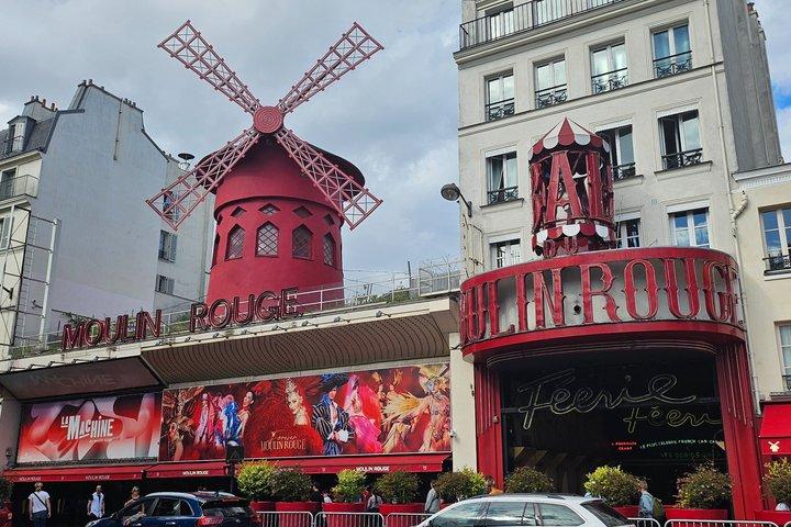 Moulin Rouge to Montmartre Outdoor Walking Tour