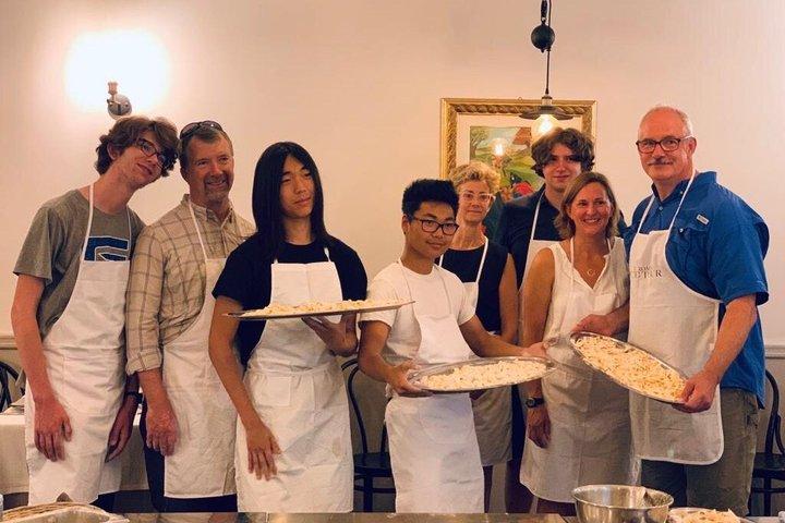 Rome Cooking: TRASTEVERE Pasta & Tiramisu Making with Fine Wine