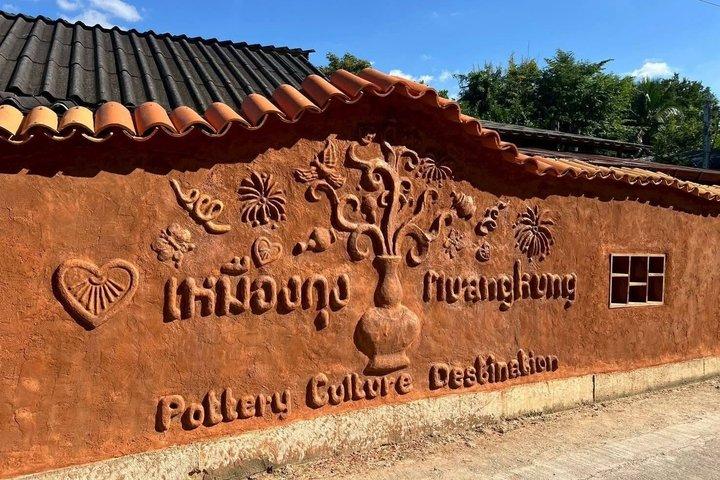 チェンマイバーン・タワイ職人村とランナー寺院ツアー
