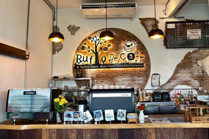 チェンマイランナー木造寺院とバーンタワイクラフトツアー