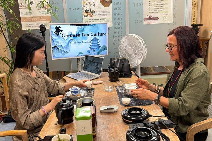 上海で試飲付き中国語ティーアートワークショップ